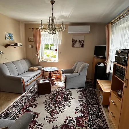 Letni Pod Vinicemi Ferienhaus